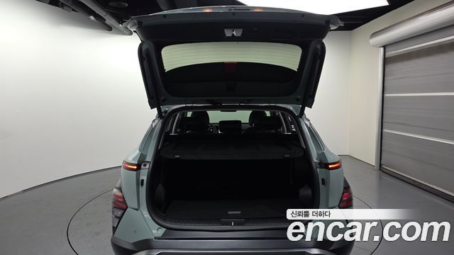 Hyundai Kona 2023 — photo 26