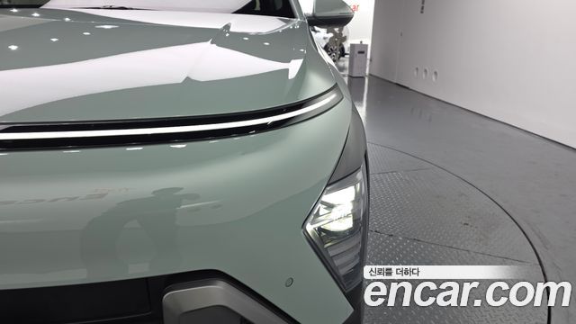 Hyundai Kona 2023 — photo 8