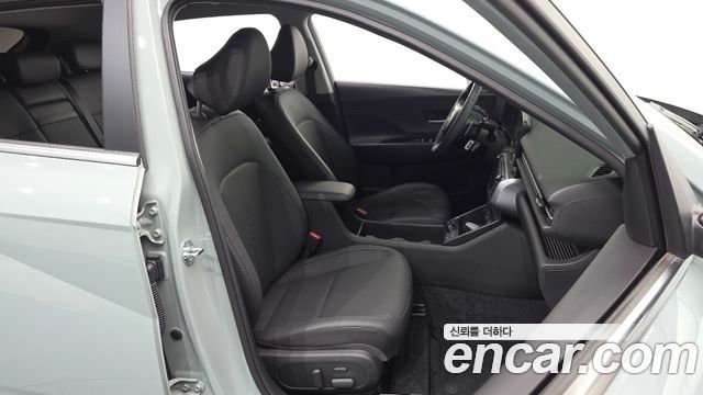 Hyundai Kona 2023 — photo 16