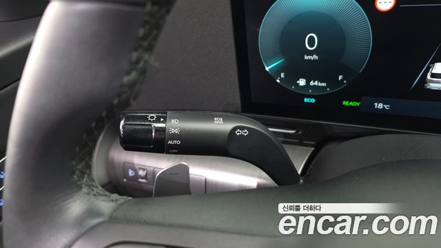 Hyundai Kona 2023 — photo 27