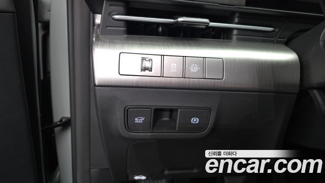 Hyundai Kona 2023 — photo 30