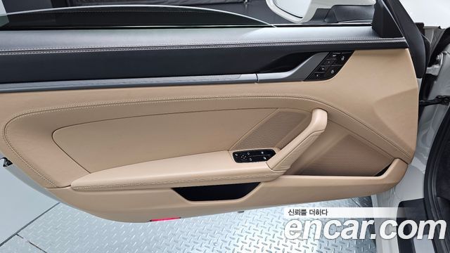 Porsche 911 2020 — photo 14