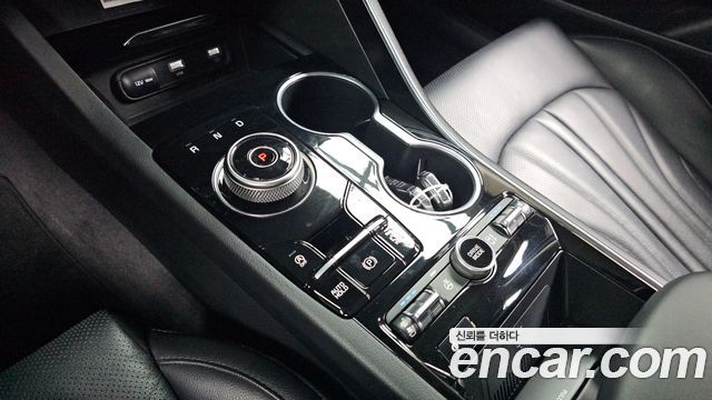 Kia K5 2023 — photo 9
