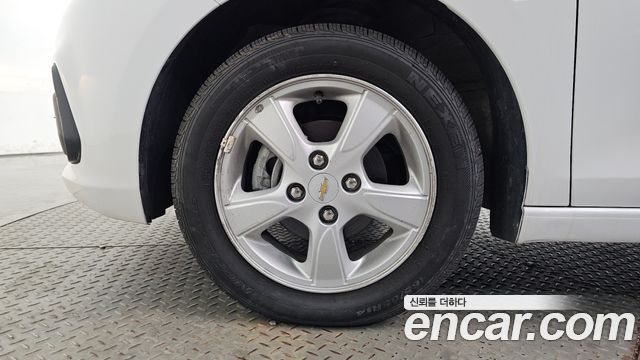 Chevrolet Korea Spark 2018 — photo 5