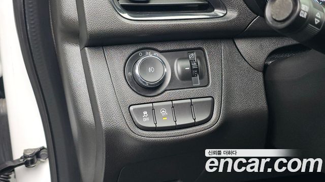 Chevrolet Korea Spark 2018 — photo 12