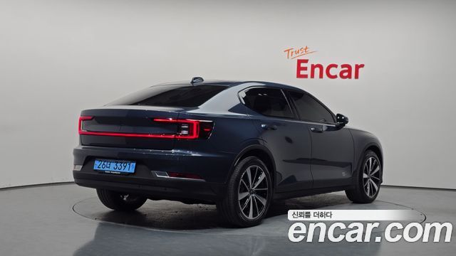 Polestar Polestar 2 2022 — photo 2