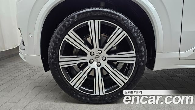 Volvo XC90 2022 — photo 5