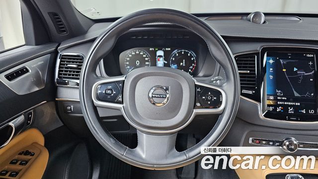 Volvo XC90 2022 — photo 19