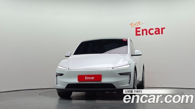 Tesla Model Y 2026 — photo 3