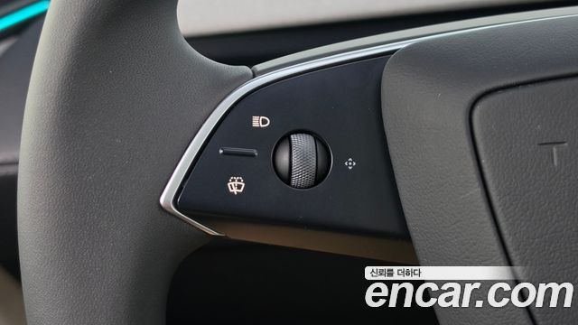 Tesla Model Y 2026 — photo 20