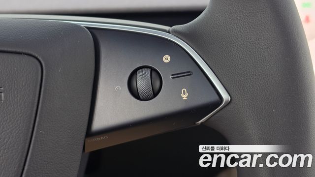 Tesla Model Y 2026 — photo 21