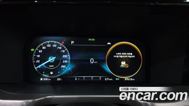 Kia Sorento 2023 — photo 11
