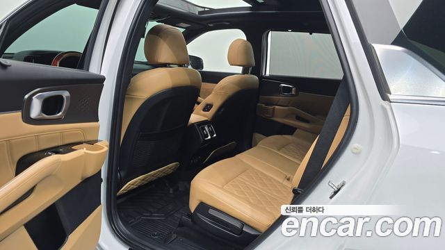 Kia Sorento 2023 — photo 17