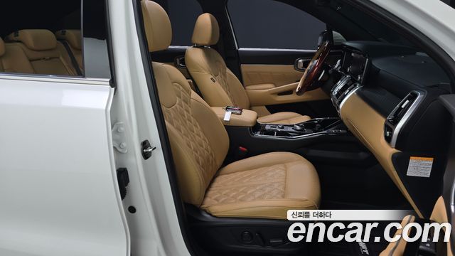 Kia Sorento 2023 — photo 16