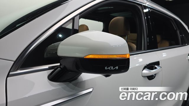 Kia Sorento 2023 — photo 33