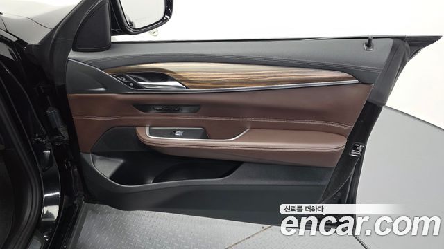 BMW Gran Turismo 2023 — photo 14