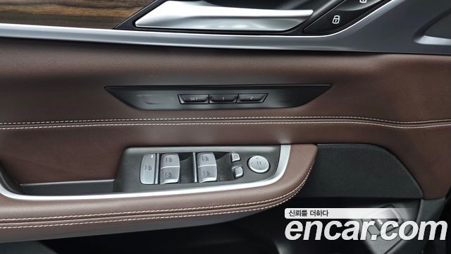 BMW Gran Turismo 2023 — photo 31