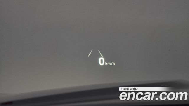 Genesis G70 2018 — photo 31