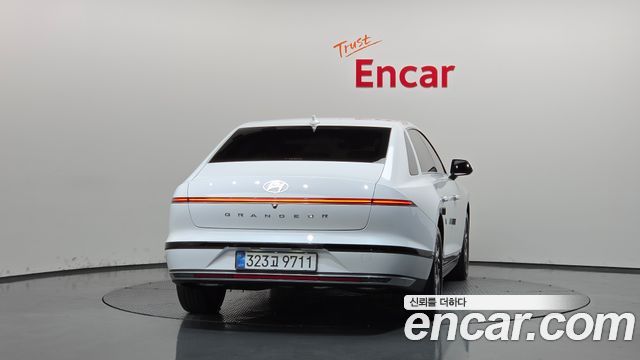Hyundai Grandeur 2026 — photo 4