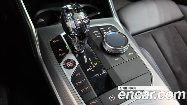 BMW 3-Series 2022 — photo 12