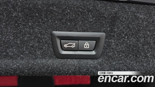 BMW 3-Series 2022 — photo 25