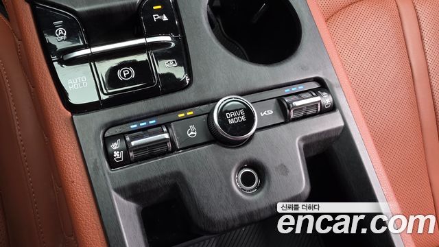Kia K5 2024 — photo 29