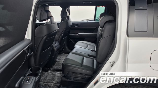 Hyundai Santafe 2024 — photo 17