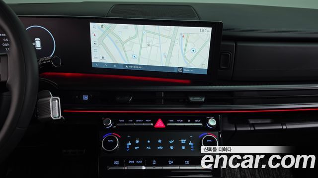 Hyundai Santafe 2024 — photo 18