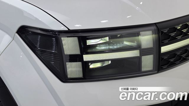 Hyundai Santafe 2024 — photo 8
