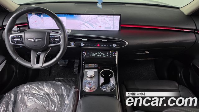Genesis GV70 2025 — photo 10