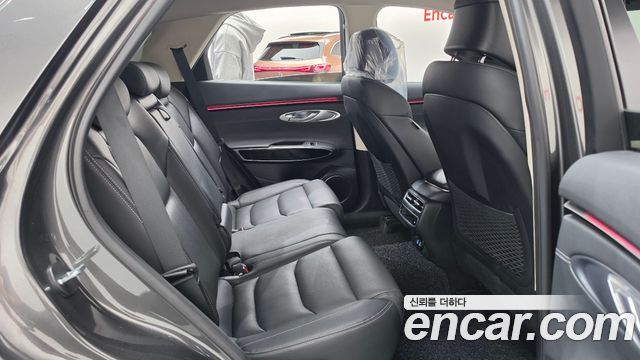 Genesis GV70 2025 — photo 17