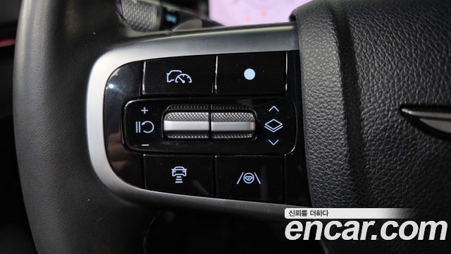 Genesis GV70 2025 — photo 22