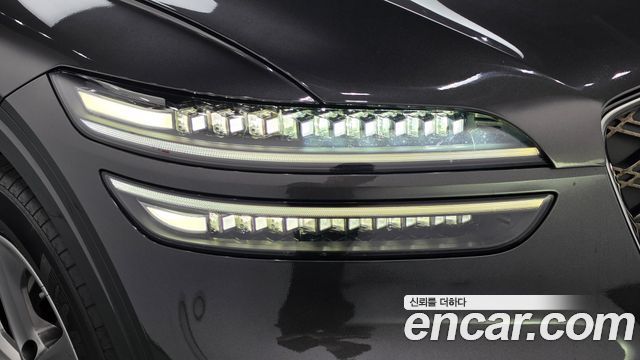 Genesis GV70 2025 — photo 8