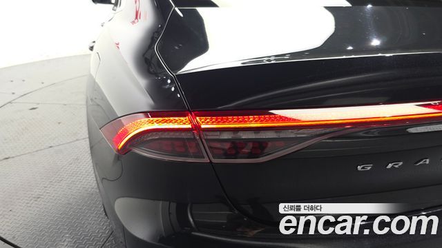 Hyundai Grandeur 2020 — photo 9