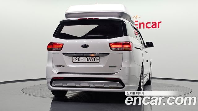 Kia Canival 2016 — photo 4