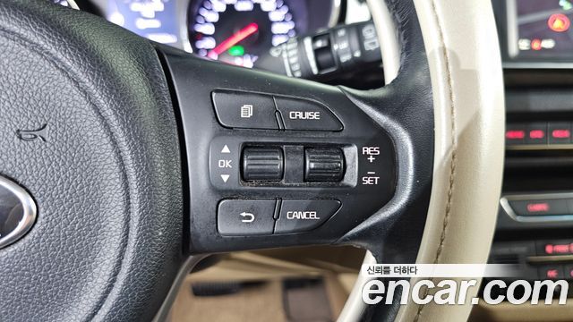 Kia Canival 2016 — photo 26