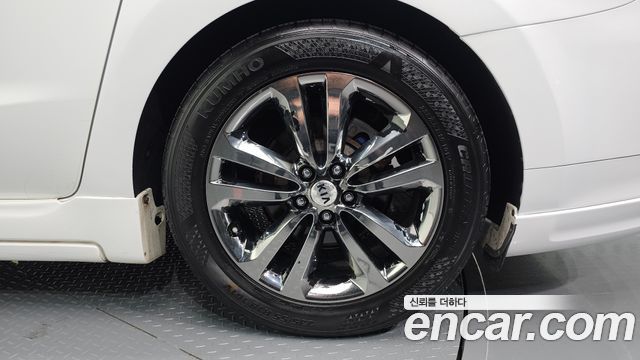 Kia Canival 2016 — photo 7