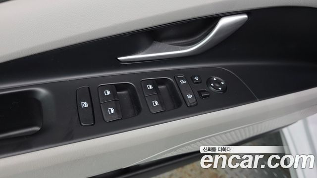 Hyundai AVANTE 2021 — photo 17