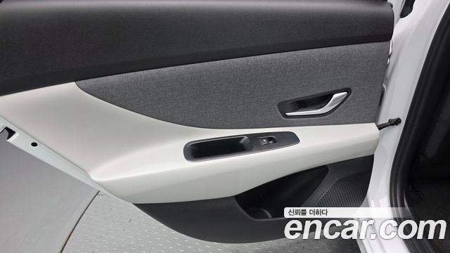 Hyundai AVANTE 2021 — photo 15