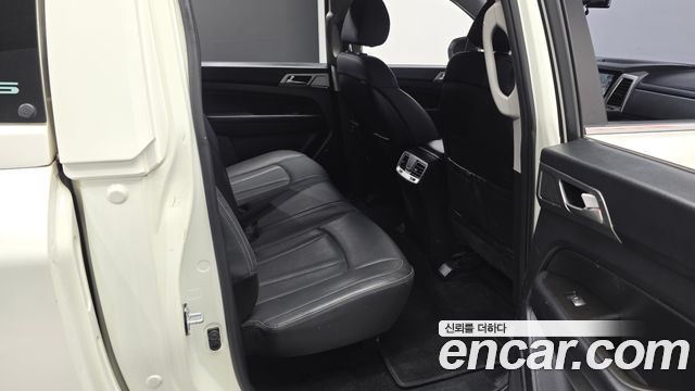 KG Mobility Rexton 2019 — photo 17