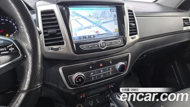 KG Mobility Rexton 2019 — photo 19