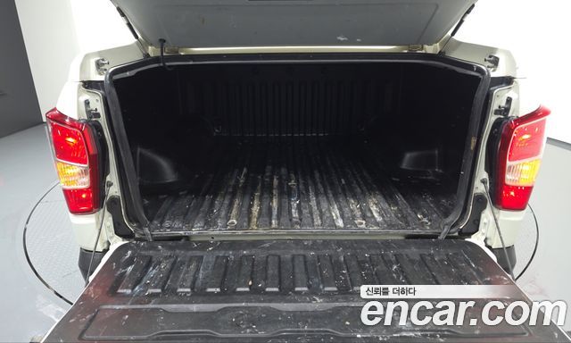 KG Mobility Rexton 2019 — photo 23
