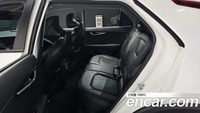 Kia Niro 2023 — photo 12