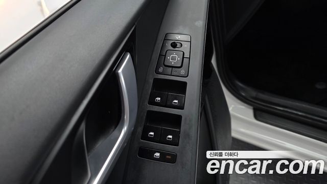 Kia Niro 2023 — photo 18