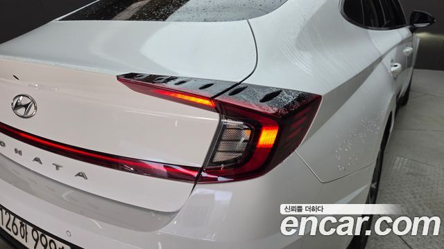 Hyundai Sonata 2023 — photo 9