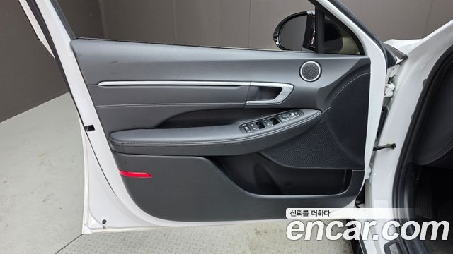 Hyundai Sonata 2023 — photo 14