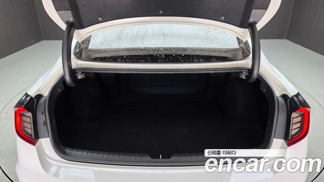 Hyundai Sonata 2023 — photo 31