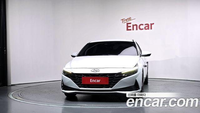 Hyundai AVANTE 2023 — photo 3
