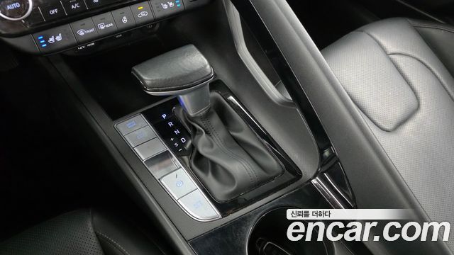 Hyundai AVANTE 2023 — photo 12
