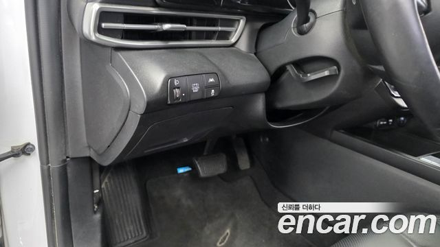 Hyundai AVANTE 2023 — photo 24